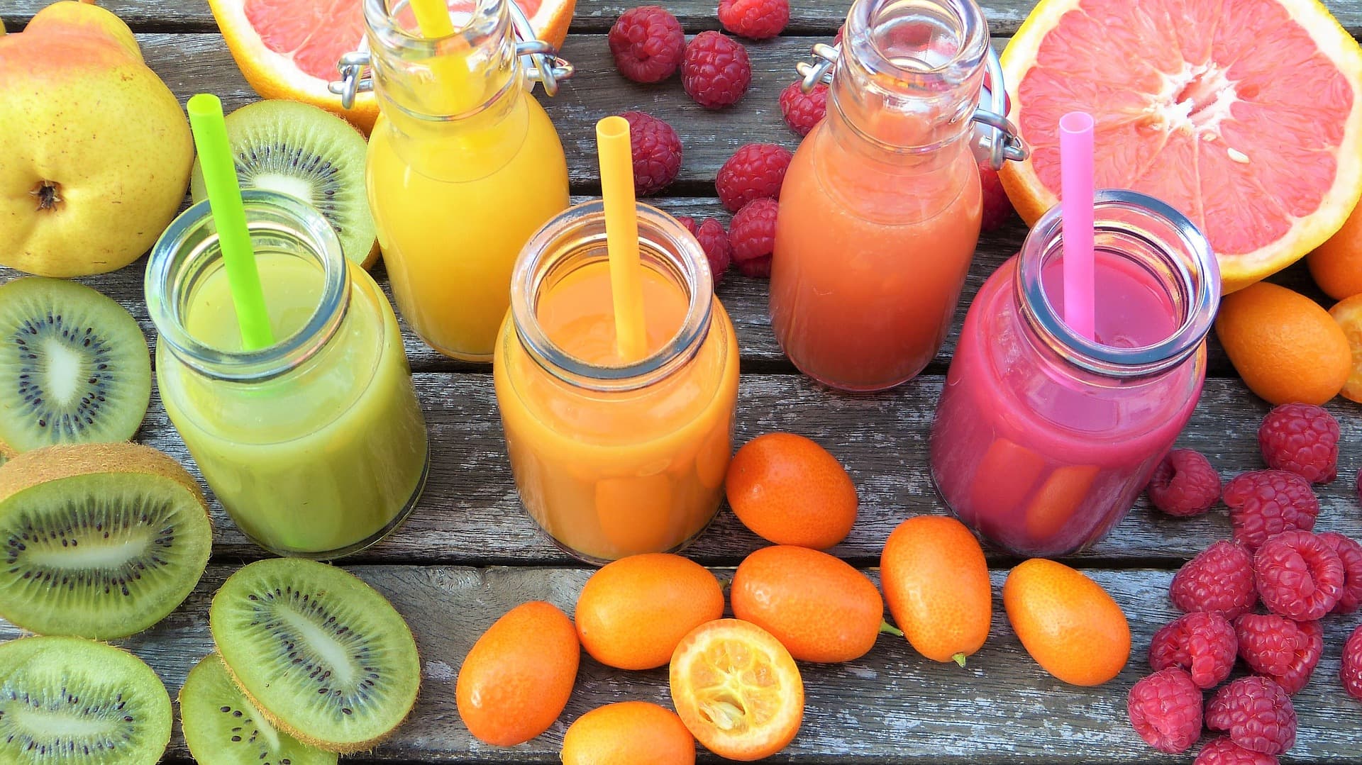 Shanti-Som Wellbeing Retreat healthy detox juice